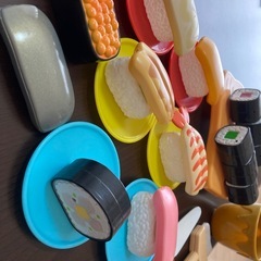 お寿司屋さん　ネタの色が変わる　知育玩具　温度で変化　おもちゃ　...