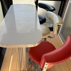 決まりました！カウンターテーブルと椅子