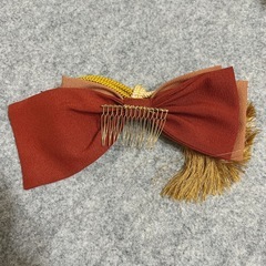 成人式や卒業式に。昭和レトロな髪飾り　無料の画像