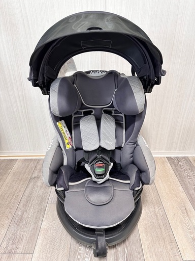【限定色】Aprica フラディアグロウ isofix プレミアム　グレー