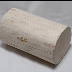 伊豆産ヒノキ丸太椅子(直径30cm・高さ45.5cm)