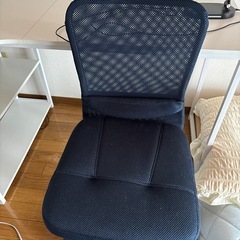 【お値下げ中】オフィスディスク&チェアーの画像