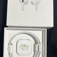 AirPods Pro 第2世代 ケース＋右耳のみの画像