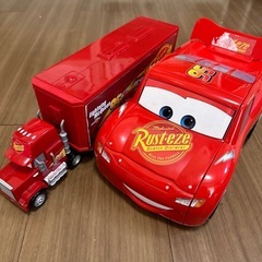 カーズ　トルネードシューターに変身とマックトラック