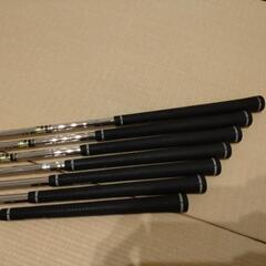 ゴルフクラブ アイアン 7本セット 4～9、P タイトリスト AP2 712 FORGED ダイナミックゴールド S200 右利き用 Titleistの画像