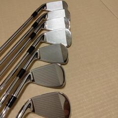 ゴルフクラブ アイアン 7本セット 4～9、P タイトリスト AP2 712 FORGED ダイナミックゴールド S200 右利き用 Titleistの画像