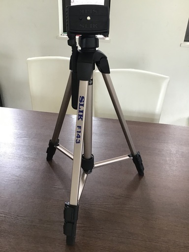 SLIK F143三脚