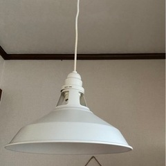 ペンダントランプ　ホワイトの画像