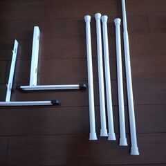 突っ張り棒及びワイヤーネット脚