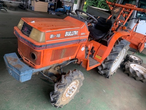 クボタ　トラクター