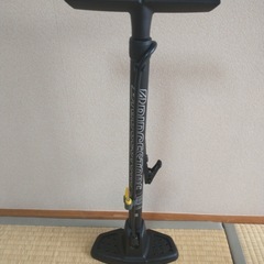 自転車の空気入れ