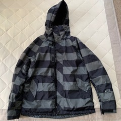 値下げしました。メンズスノボーウェア　