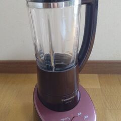 多機能なミキサー一式ですの画像