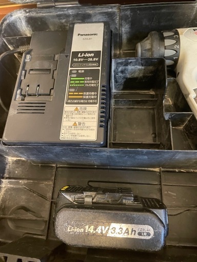 パナソニック Panasonic 充電式マルチハンマードリル EZ78A1 14.4V/18V 充電器 バッテリー 専用ケース付