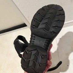 厚底サンダルの画像