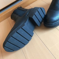 ショートブーツ