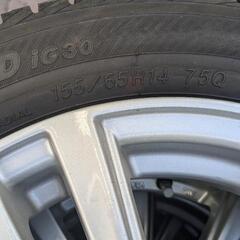 (お引き取り者決定)スタッドレスタイヤの画像