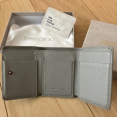 3つ折り財布　JIMMYCHOO の画像