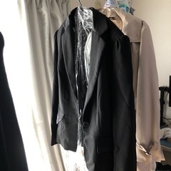 スーツ