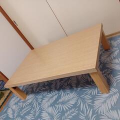 折り畳みテーブルの画像