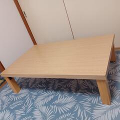 折り畳みテーブルの画像