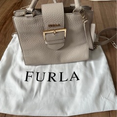FURLA牛革バッグハワイ購入