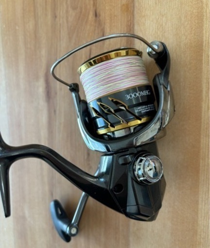 【お値下げ中】釣り　シマノ　スピニングリール　ツインパワー