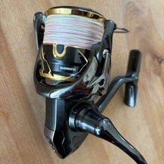 【お値下げ中】釣り　シマノ　スピニングリール　ツインパワーの画像