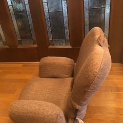 ドウシシャ回転式ラクラク座椅子
の画像