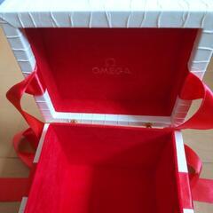 オメガ　小物入れ　箱の画像