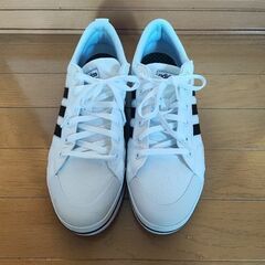 adidasスニーカー ブラヴァーダ KYH48 29.5cm ...