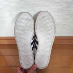 adidasスニーカー ブラヴァーダ KYH48 29.5cm 少し使用の画像