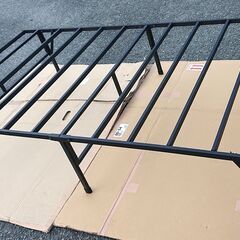 🔴山口市、パイプベッド(物置台・縁台など)￥2200🔴折り畳み・解体OK🔴マット別売りの画像