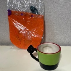 ハロウィン　ミニカップ、かぼちゃ、魔法使い、お部屋飾り生活雑貨 ノベルティグッズの画像