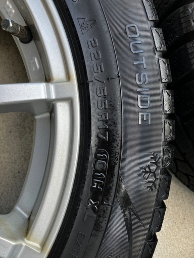 INTER STATE製　スタッドレスタイヤ サイズ：２２５/５５Ｒ１７