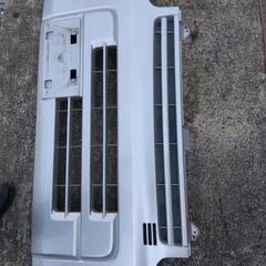 エブリーバンフロントバンパーの画像