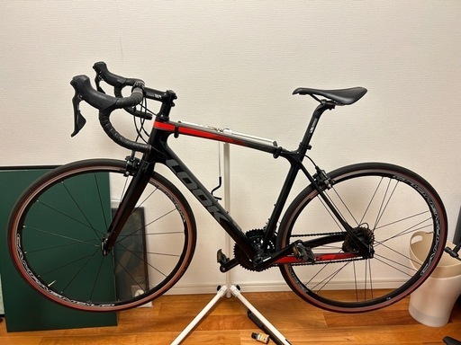 LOOK ロードバイクです。2020年モデル