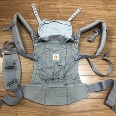 抱っこ紐（エルゴベビー）よだれカバー2セット付き
