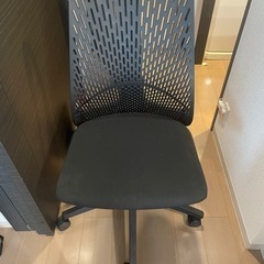 決まりました。ITOKI イトーキ サリダYL6 肘無しオフィス...