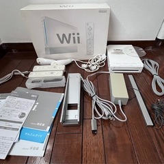 ［動作確認済］Wii本体+ソフト4本の画像