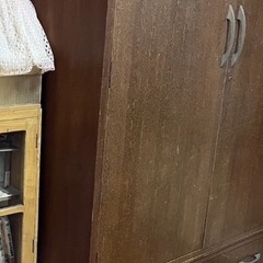 洋服タンス差し上げます。