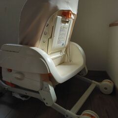 ハイローチェア　コンビ　プールアンベベ NR-1の画像