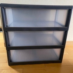 新生活　最終値下げ　プラスチック　３段　チェスト　キャスター付き　移動らくらくの画像