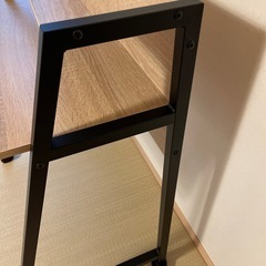 パソコンデスクの画像
