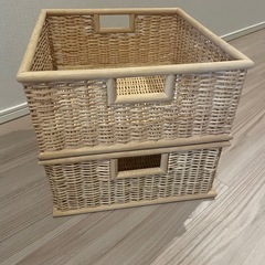 無印良品のカゴバスケット2つ