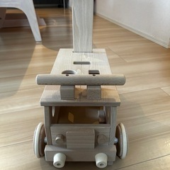 おもちゃ　森のパズルバス　木製手押し車　の画像