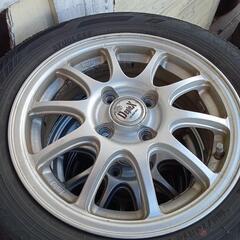 コンパクトカー用バリ山スタッドレス・ホイール付きの画像
