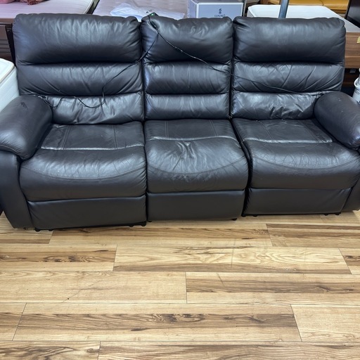 持ち帰り大歓迎　電動リクライニングソファ 3人掛け　本革