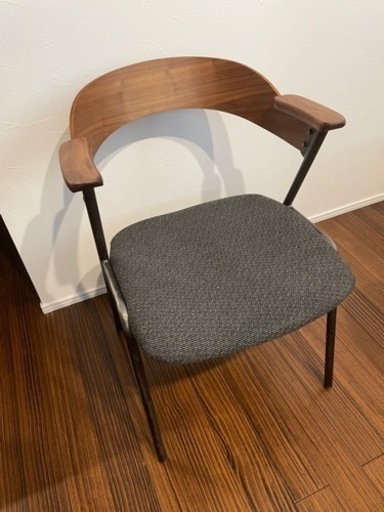 a.depeche アームチェア