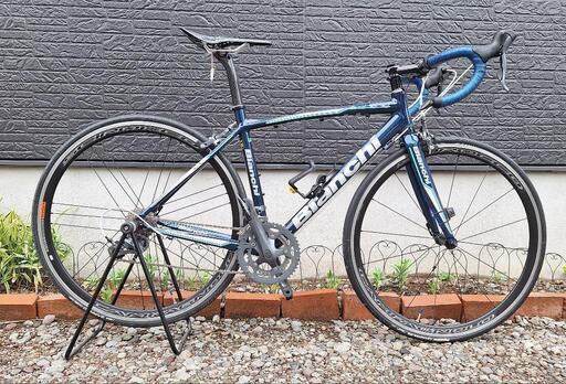 ビアンキビアニローネ7クラリスになります